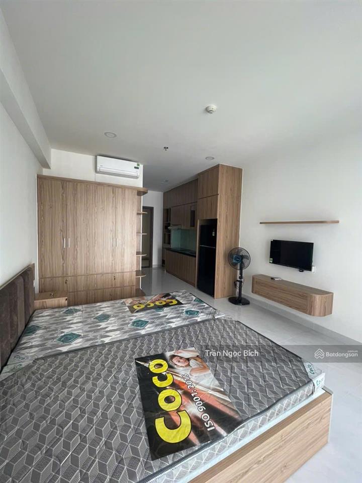 Bán căn hộ 33m2 sunrise riverside, giá 2,2 tỷ bao gồm nội thất