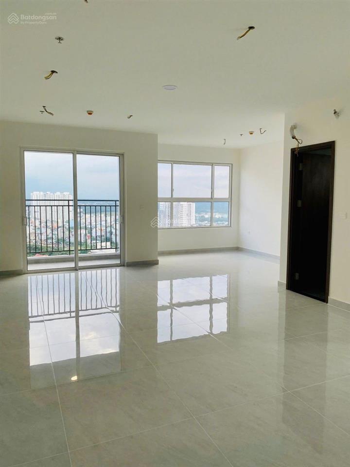Cho thuê văn phòng 24/24 sunrise riverside giá 8 triệu 50m2 miễn phí quản lý