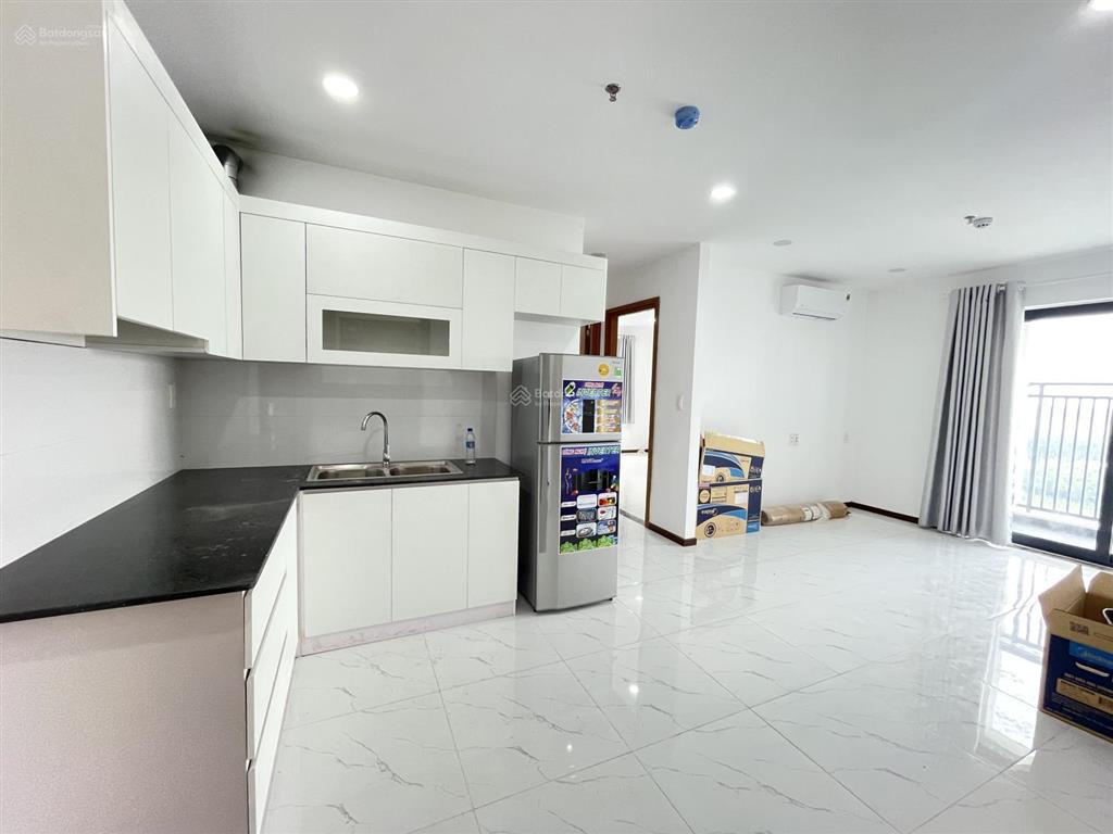 Gấp bán căn hộ hưng phát giá dưới 3 tỷ, 86m2, 2pn, 2wc, view đẹp, đã có sổ hồng