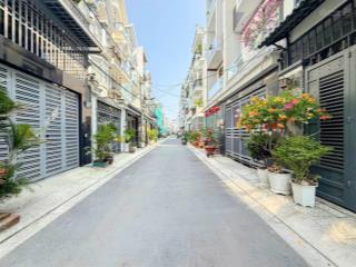 Bán nhà riêng tại phường bình thuận, q7, tp.hcm giá siêu hời 7 tỷ, 70 m2