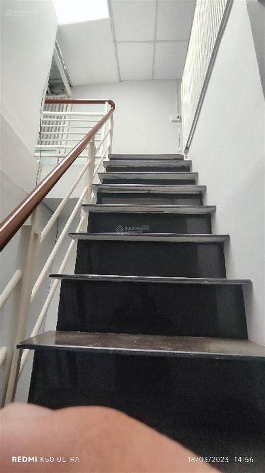 Lâm văn bền ô tô đỗ cửa | 1 trệt 1 lầu + sân thượng 3pn 2wc  4tỷ7