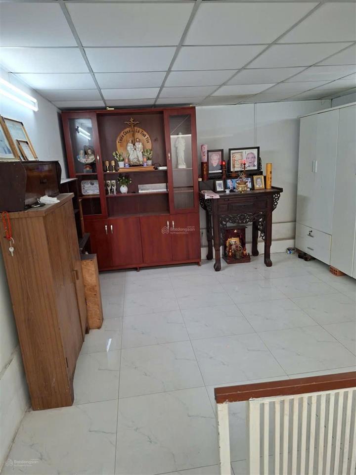 Lâm văn bền ô tô đỗ cửa | 1 trệt 1 lầu + sân thượng 3pn 2wc  4tỷ7