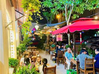 Bán biệt thự góc 2 mặt tiền tố hữu  hà đông. dt 366m2. đang cho thuê 3 tỷ/1năm giá 147 tỷ