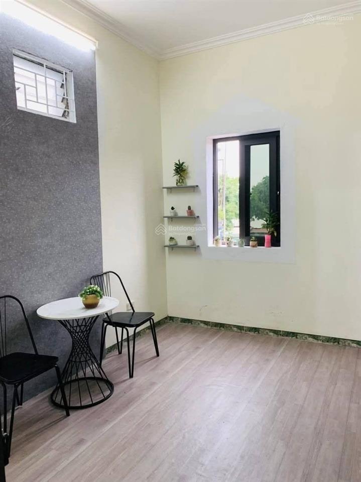 Chính chủ cho thuê căn hộ vị trí vip cạnh 2 cầu long biên, chương dương, tttm mipec... ở sướng...