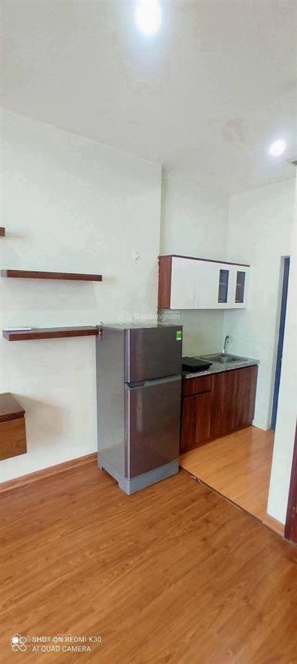 Cho thuê căn hộ đẹp, vị trí vip nằm ngã ba phố gia quất, vỉa hè ô tô tránh đỗ, giá êm