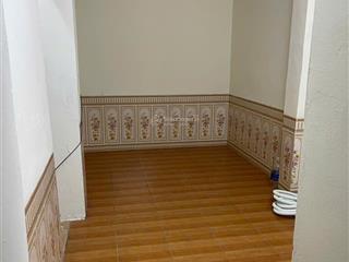 Chính chủ cho thuê nhà riêng. nhà gần chợ, các trường đại học và siêu thị, khu vực đống đa