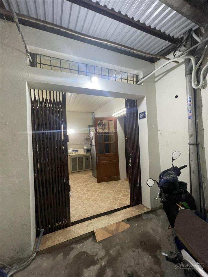 Chính chủ cho thuê nhà riêng. nhà gần chợ, các trường đại học và siêu thị, khu vực đống đa