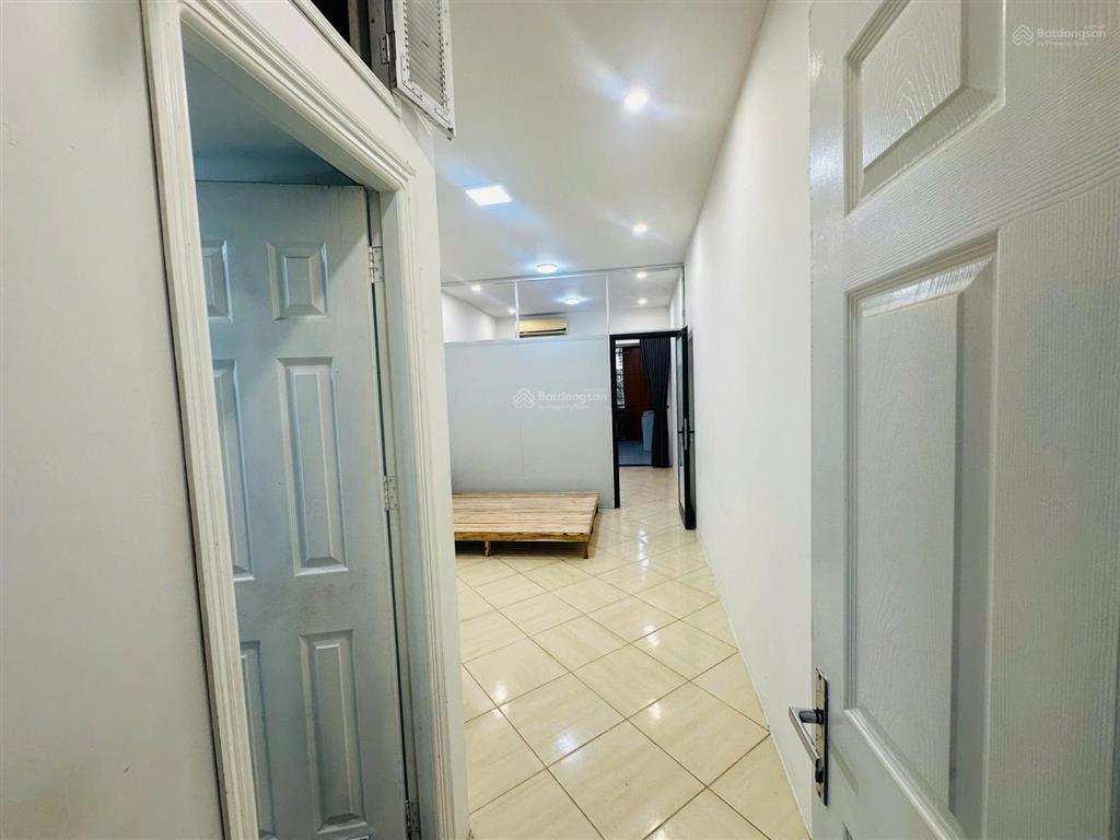 Chính chủ cho thuê căn hộ khép kín mặt phố phương mai full tiện ích vị trí trung tâm