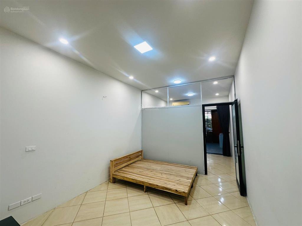 Chính chủ cho thuê căn hộ khép kín mặt phố phương mai full tiện ích vị trí trung tâm