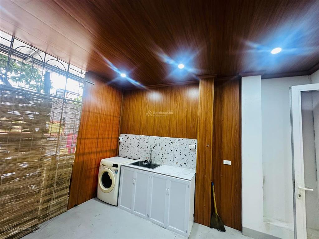 Chính chủ cho thuê căn hộ khép kín mặt phố phương mai full tiện ích vị trí trung tâm