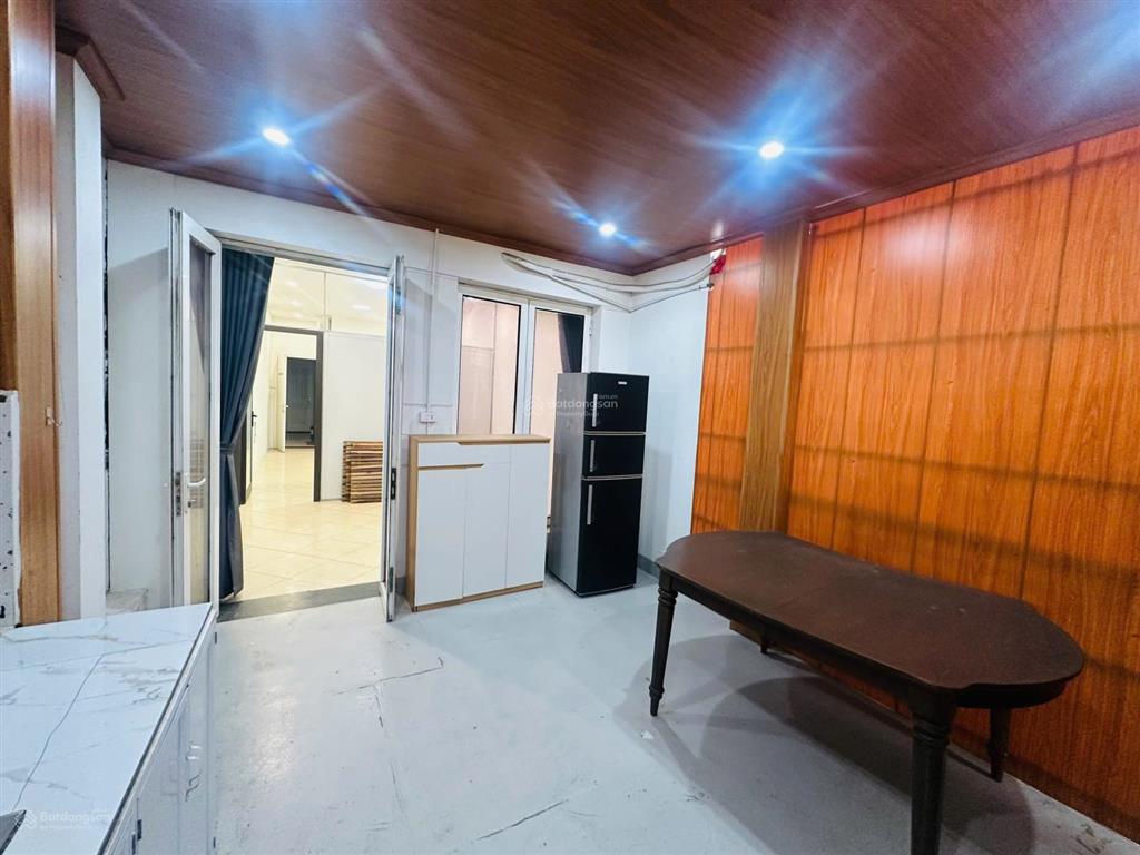 Chính chủ cho thuê căn hộ khép kín mặt phố phương mai full tiện ích vị trí trung tâm