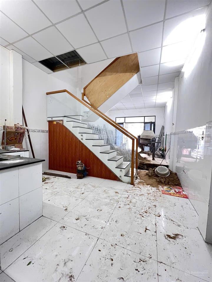 Bán nhà gần 50m2 đường huỳnh tấn phát tiện xây mới đầu tư hoặc mua ở