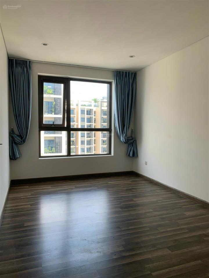 Căn 107m2 hado centrosa cho thuê full nội thất 27 triệu   0907 895 ***
