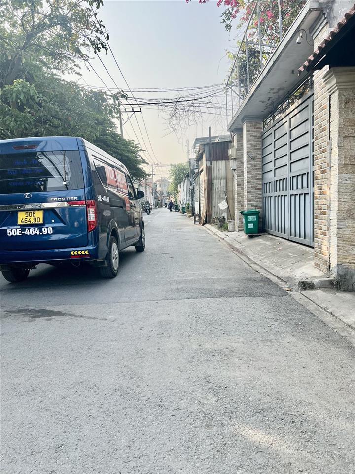 Hiếm xe hơi vi vu  nhà hoàn công đầy đủ sổvuông đẹp56m22 lầu chỉ 4.1tỷ tl long trường tp