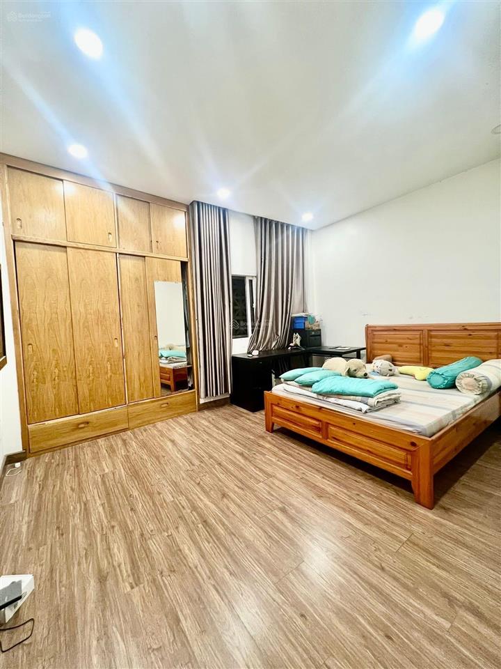 Bán nhà 3 tầng 71 m23 lầu đường 10m giá 5.6ty trường lưu, p.long trường, tp. thủ đức