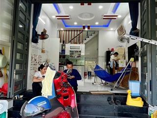 Hàng ngộp nhanh tay mới kịp khách ơi nhà 2 lầu, trường thạnh. q9 sổ hoàn công chuẩn, chỉ 3.3 tỷ