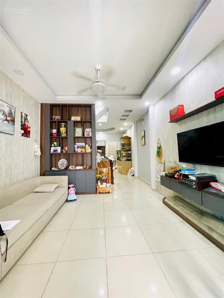 Tặng full nội thất võ văn hát nhà 2 tầng hẻm ô tô long trường q9