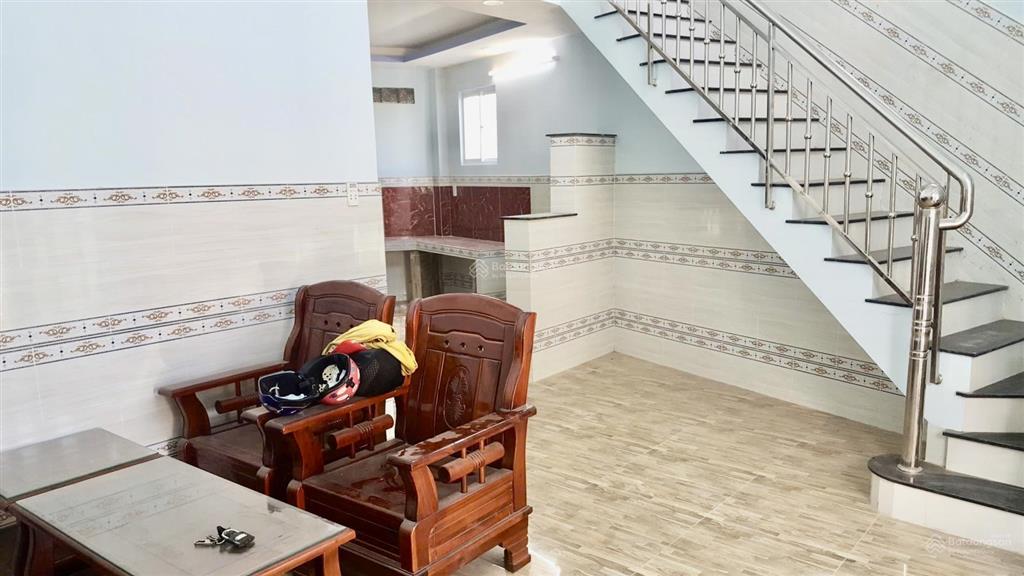 Hàng hiếm rẻ nhất phường long trường70,5m2  2 lầu hoan công3.9tỷđường 9m