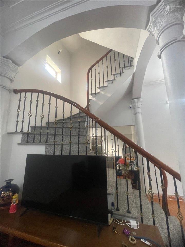 Bán đất tặng nhà 3 tầng  thôn về, nam hồng diện tích 114,5m  mặt tiền 9,6m vuông đẹp nhà 3