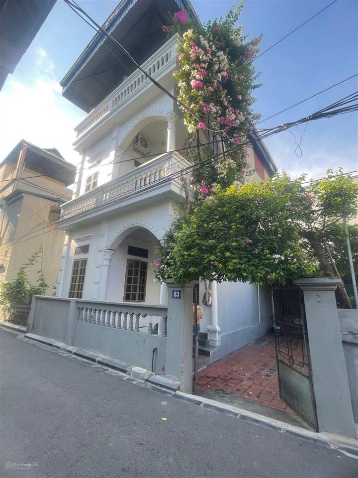 Bán đất tặng nhà 3 tầng  thôn về, nam hồng diện tích 114,5m  mặt tiền 9,6m vuông đẹp nhà 3