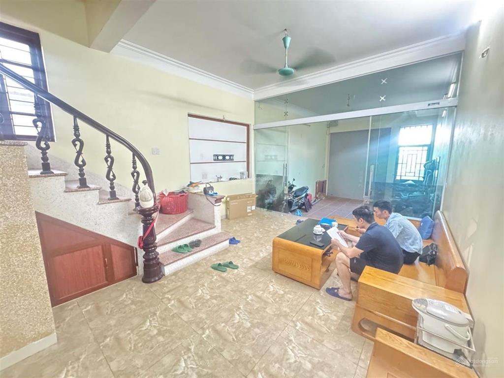 Lô góc 2 mặt tiền  nhà 3 tầng ở ngay  view công viên  qh đường 30m  cách võ văn kiệt 200m