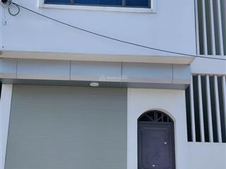 Bán nhà 3 tầng đẹp đất đấu giá ô tô 45 chỗ đỗ cửa chỉ 10,5 tỷ
giá bán 10,5 tỷ (có thương lượng)