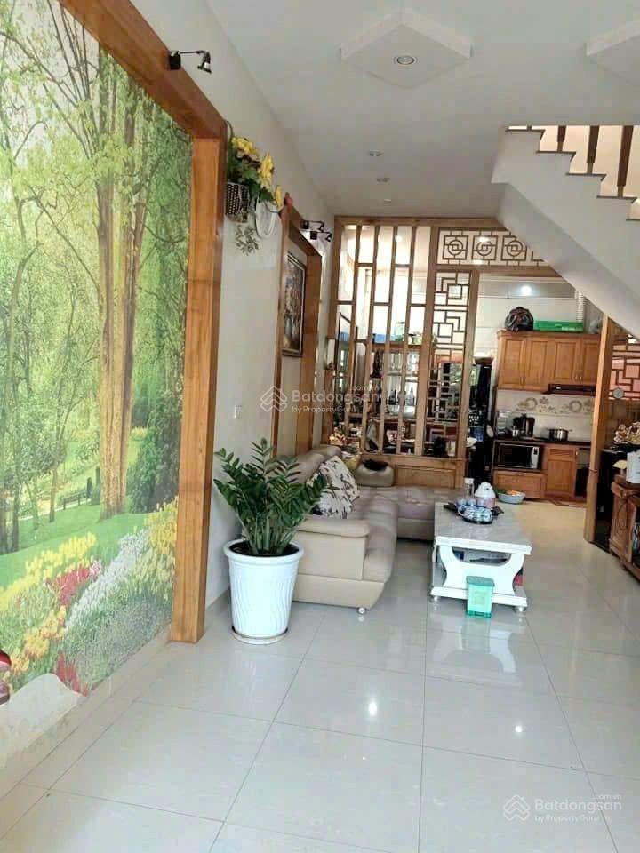Bán nhà 4 tầng lô góc 2 mặt tiền quang minh, mê linh giá nhỉnh 5 tỷ có thương lượng