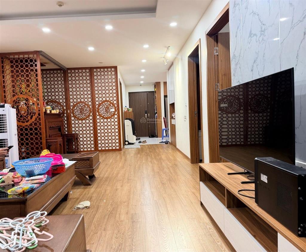 Chung cư ngoại giao đoàn  cả toà không có nhà bán  giá rẻ chủ cần chuyển đổi nhanh