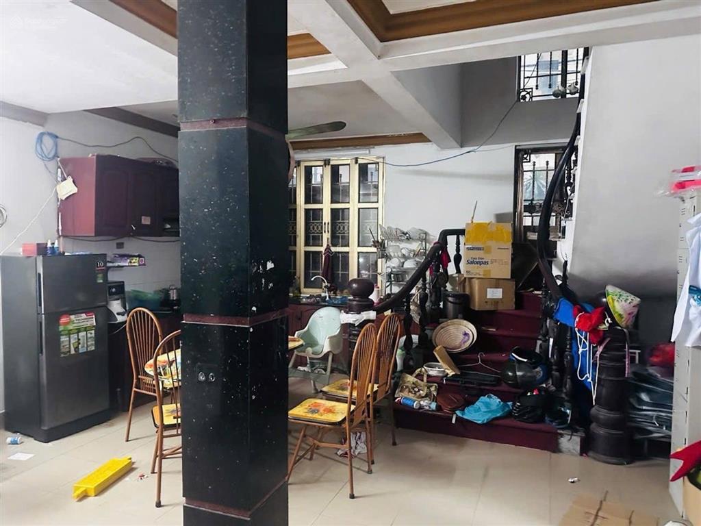 Thông ô tô tránh. bán đất tặng nhà biệt thự đẹp lung linh. khác chỉ việc xách va ly về ở