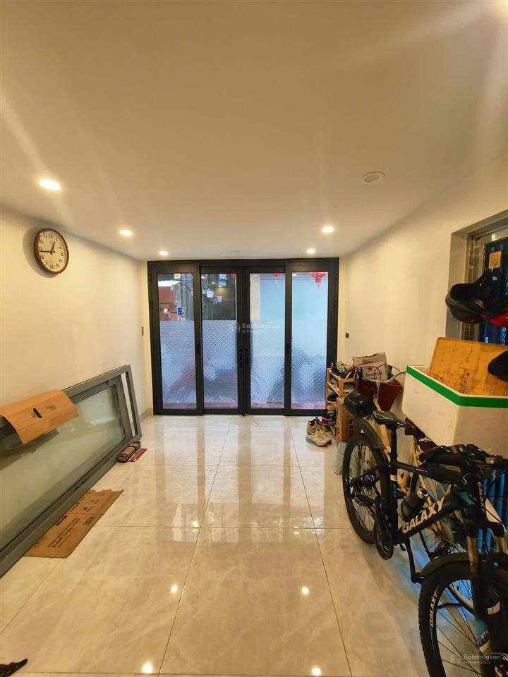Siêu hiếm! lô góc hồng mai  bạch mai kinh doanh, ô tô tránh, sổ đẹp 30m2 x 5t full nội thất