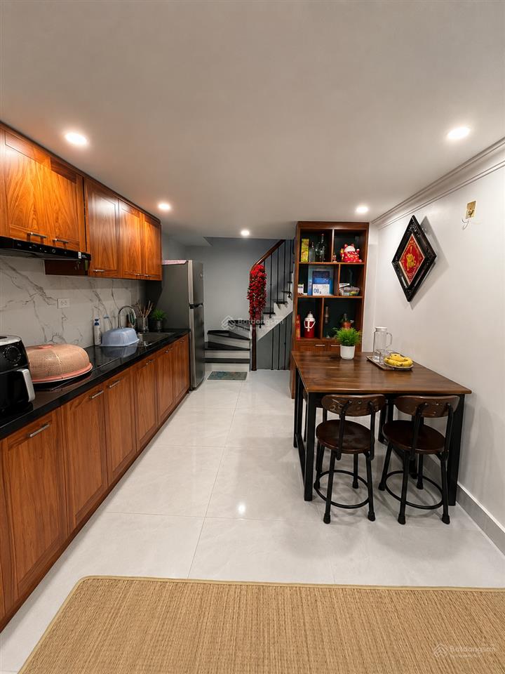 Siêu hiếm! lô góc hồng mai  bạch mai kinh doanh, ô tô tránh, sổ đẹp 30m2 x 5t full nội thất