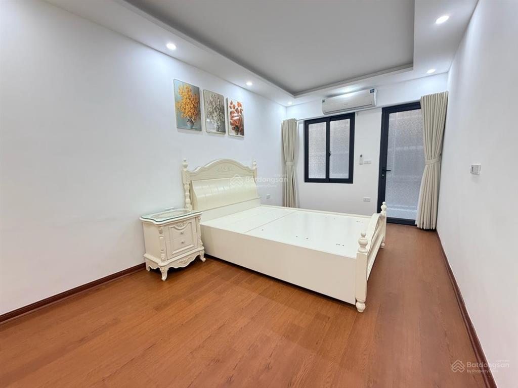 Siêu phẩm bạch mai, sổ riêng 2 thoáng, nhà mới full nội thất 3 ngủ, quy hoạch ổn định