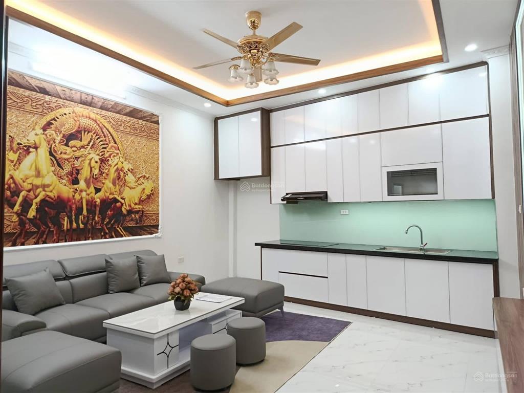 50m ra ô tô bạch mai, 2 thoáng, kinh doanh, sổ riêng 30m2, mặt tiền đẹp, 3 ngủ full nội thất