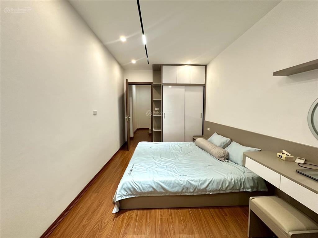 Bán nhà riêng kim ngưu, lô góc gần phố, ngõ thông minh khai, 5 tầng mới full nội thất, sđcc