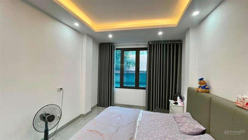 Hơn 6 tỷ nhà lô góc đại la, 1 nhà ra mặt phố, kinh doanh, nhà mới ở ngay 39m2 x 5 tầng, sđcc