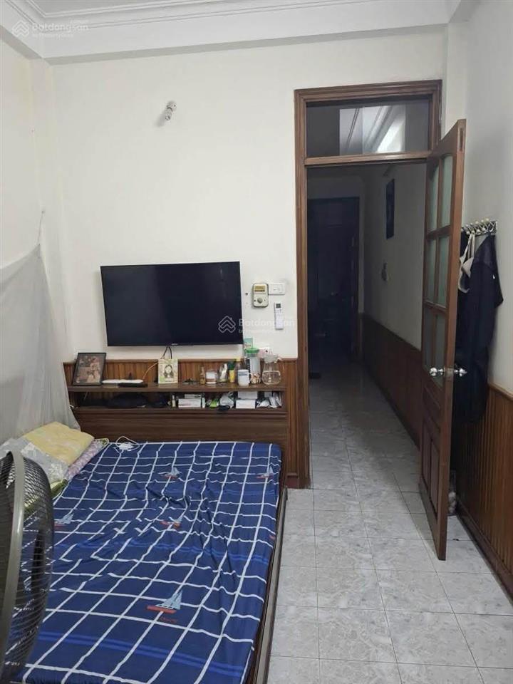 Thanh nhàn lô góc 40m2, giá 5.8 tỷ, ngõ thông gần phố, 1p ra công viên võ sáu, sđcc, ko quy hoạch