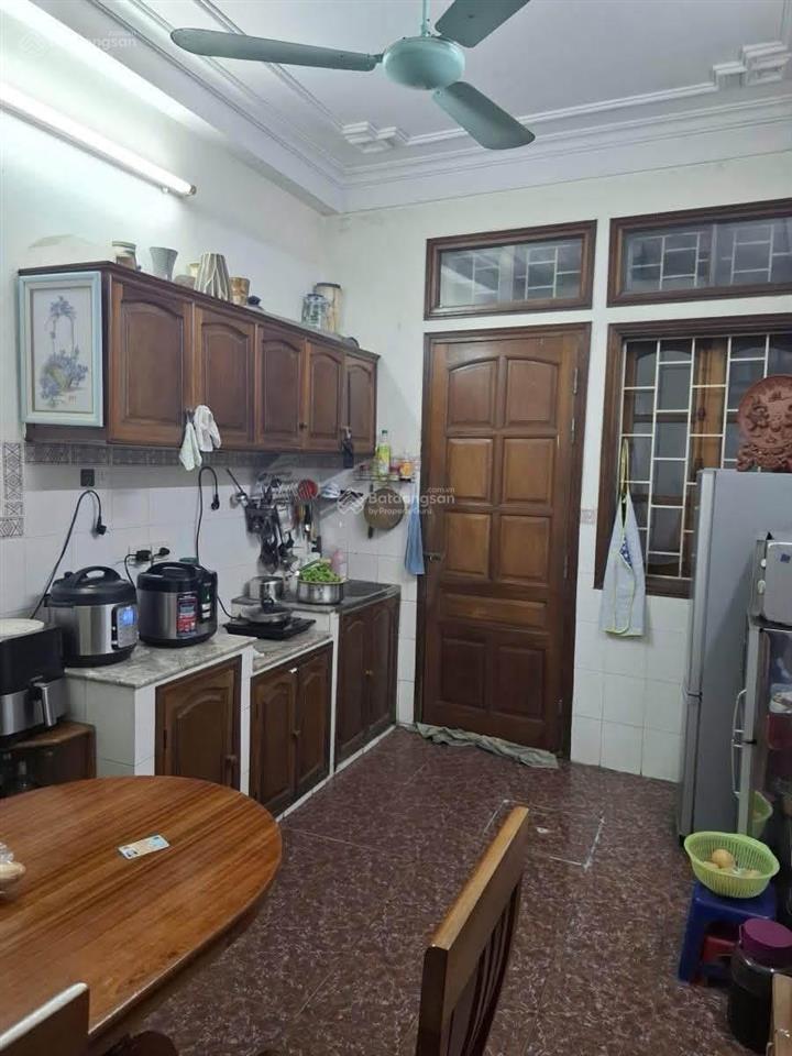 Thanh nhàn lô góc 40m2, giá 5.8 tỷ, ngõ thông gần phố, 1p ra công viên võ sáu, sđcc, ko quy hoạch
