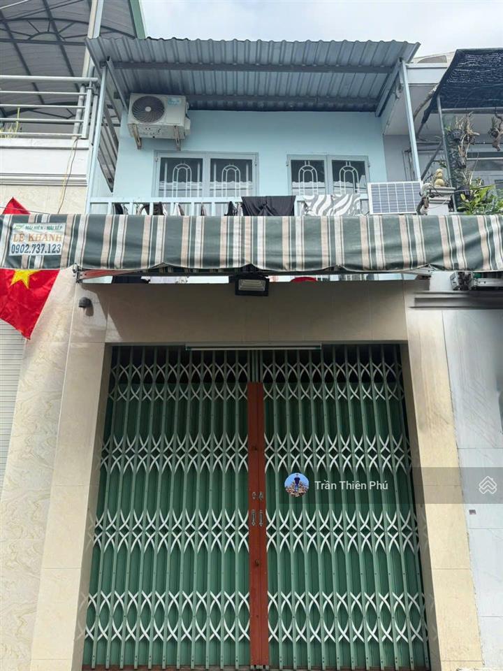 Bán nhà riêng tại đường tỉnh lộ 10, 4,2 tỷ, 54m2, view đẹp, giá siêu hời