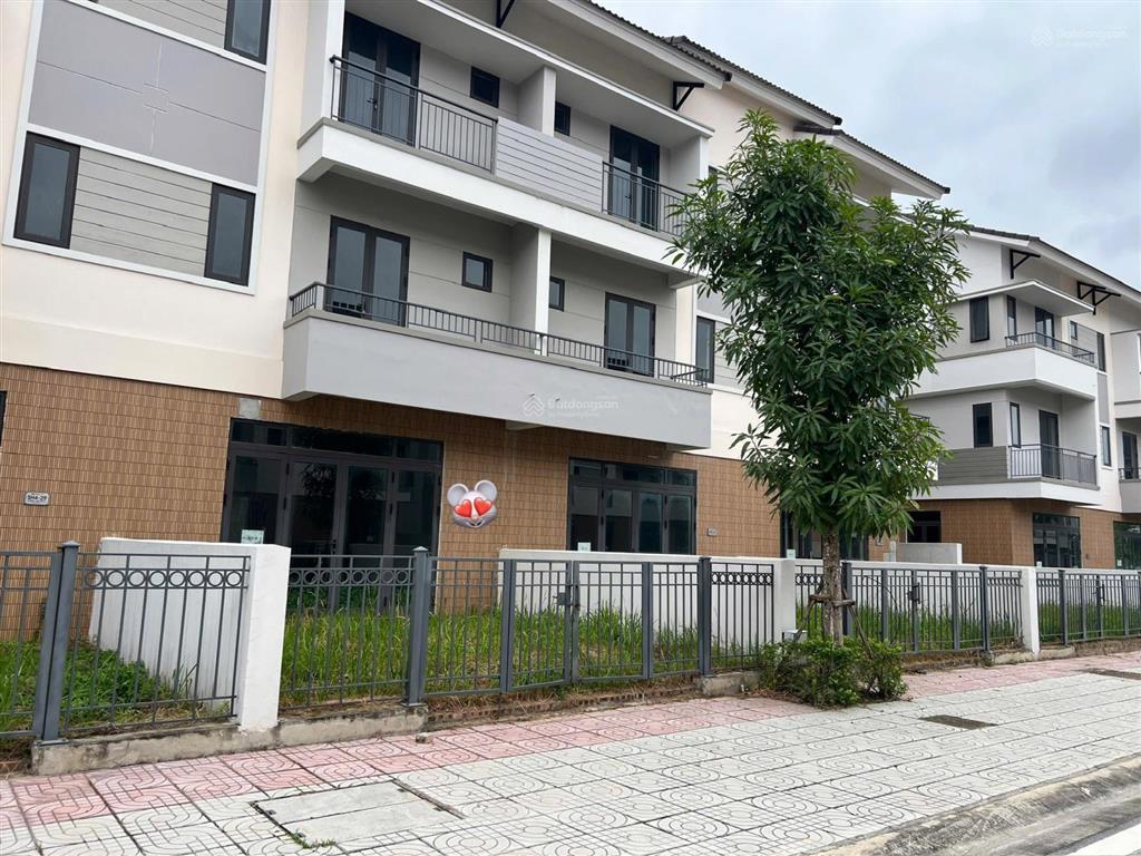 Bán shophouse tại vsip bắc ninh, 6,8 tỷ, 100m2, hàng hot