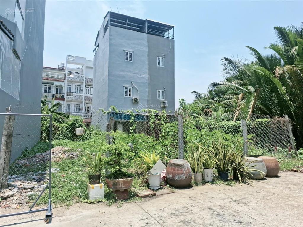 Đất nhà bè chính chủ 1 đời  hxh tránh  ngang hiếm 12  tiện xây mới theo ý  nhỉnh 5 tỷ