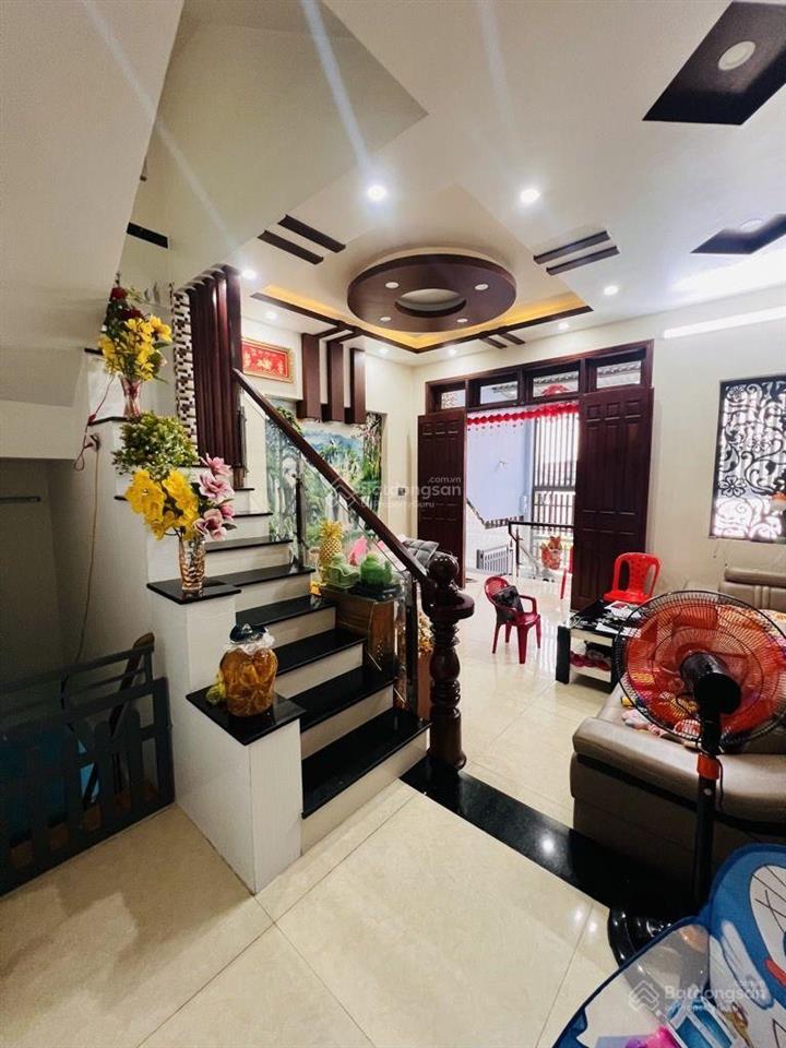 Nhà 5 tầng  hẻm xe hơi 4m  kdc hiện hữu  nhà mới đẹp vào ở ngay  lê văn lương, nhỉnh 6 tỷ