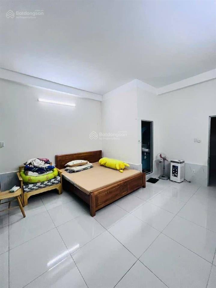 Bán nhà 3 tầng hẻm xe hơi nhỏ, 2 mặt tiền hẻm, hoàn công, sổ hồng riêng, nhỉnh 6 tỷ