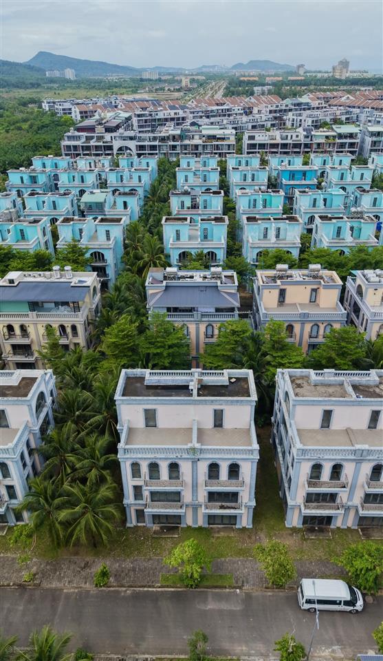 Cần bán gấp biệt thự song lập paris villas bãi trường phú quốc. thiện chí thương lượng giá tốt