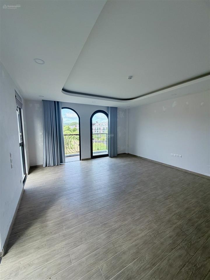 Cho thuê khách sạn mini paris villas phú quốc đã hoàn thiện cơ bản. chỉ 25 triệu/tháng