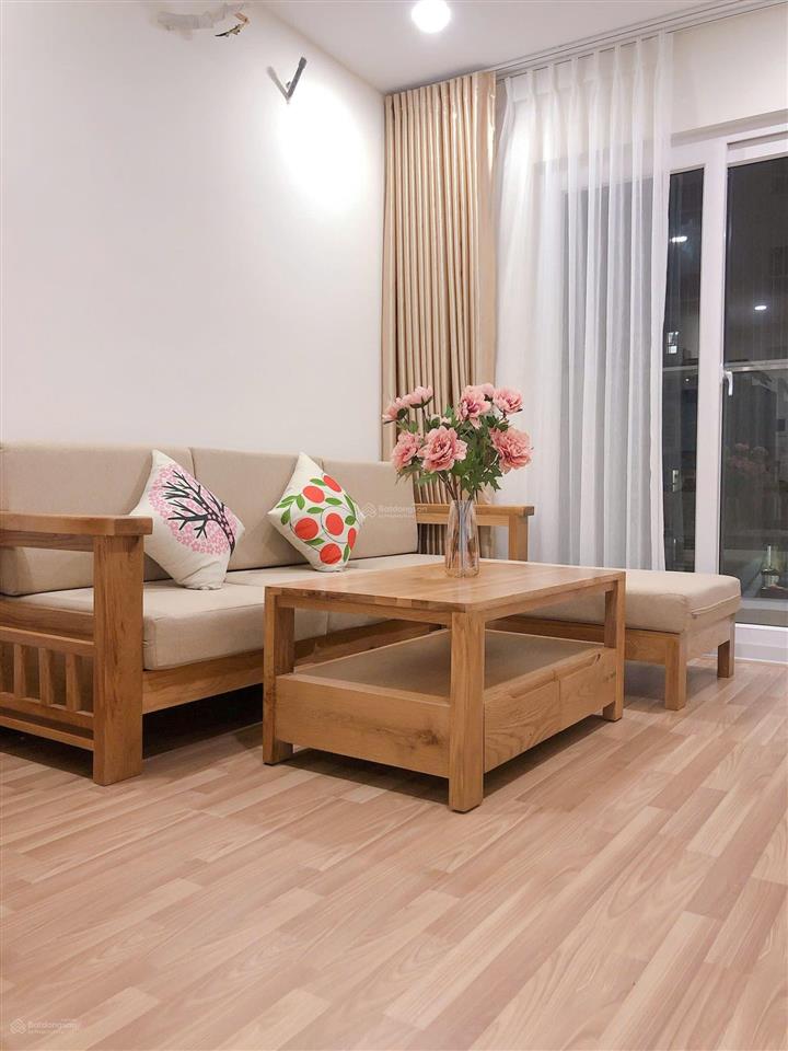 Mình cần bán nhanh diamond riverside quận 8, dt 73.5m2. 2 pn, căn góc yên tĩnh, lầu cao