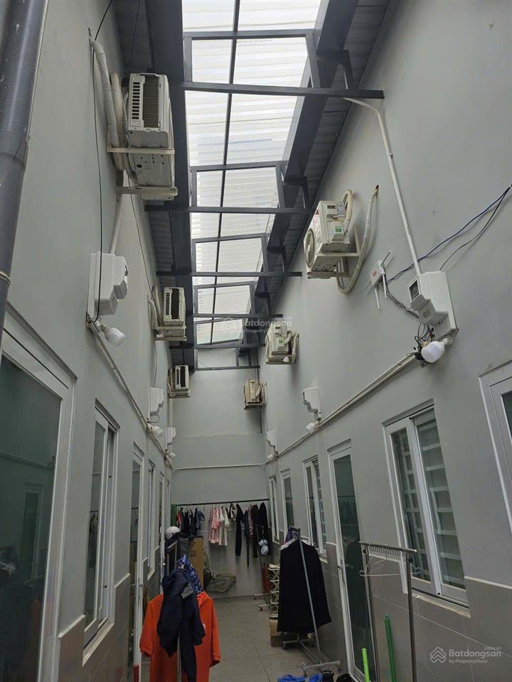 Chính chủ bán nhà hẻm q. bình tân, diện tích 204.4m2, có 6 phòng trọ cho thuê, dòng tiền 20 tr/th