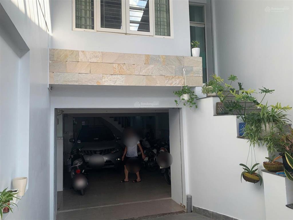 Chính chủ bán nhà mặt tiền đường c12, gần nhà ga t3 sân bay tân sơn nhất, nhà đẹp, sẵn khai thác