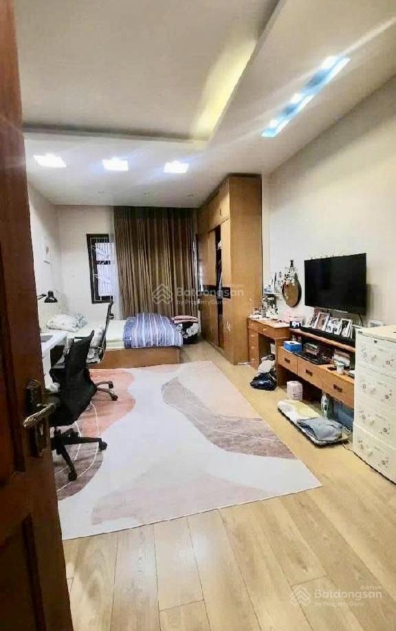 Phố cổ hoàn kiếm ngõ nông 10m ra phố đầu tư kinh doanh homestay  hái ra tiền