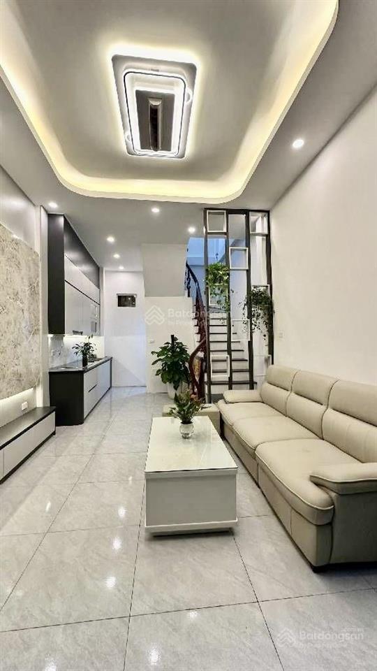Nhà mới long lanh dân xây 2 mặt thoáng  sát hồ tây  hàng hiếm  võng thị thông thuỵ khuê 7,75 tỷ