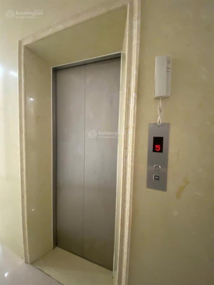 Mặt ngõ thông vf3 đỗ cửa  thang máy sát phố gần hồ tây an cư gia đình nhà đẹp ở ngay .